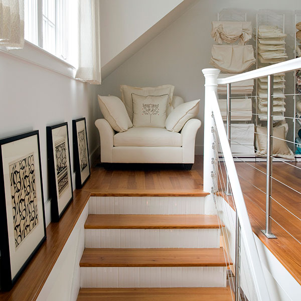 Dressing Rooms Design - Studio Tour - The Stairway