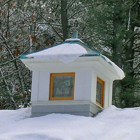 Dressing Rooms Design - Studio Tour - Cupola Windows